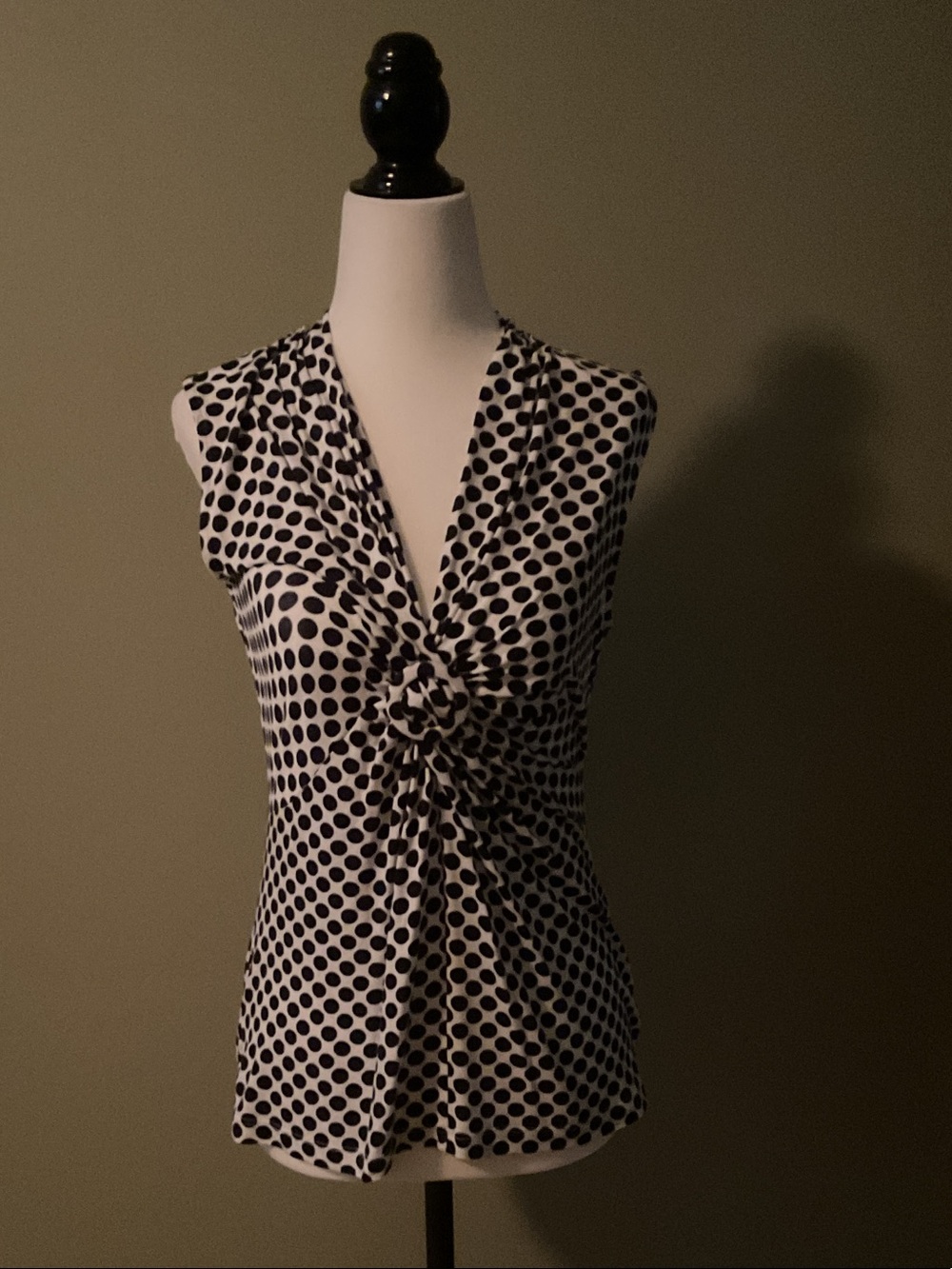 Olsen Edda Shaped Fit Polka Dot Sleeveless Top XS Black White Knot Front